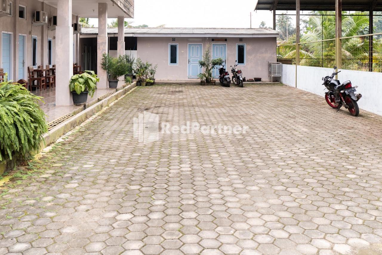 Pondok Kelapa Homestay Lampung Mitra Reddoorz Bandar Lampung Eksteriør billede