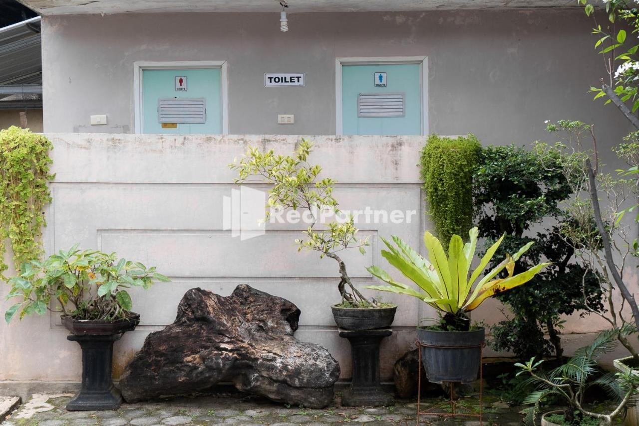Pondok Kelapa Homestay Lampung Mitra Reddoorz Bandar Lampung Eksteriør billede