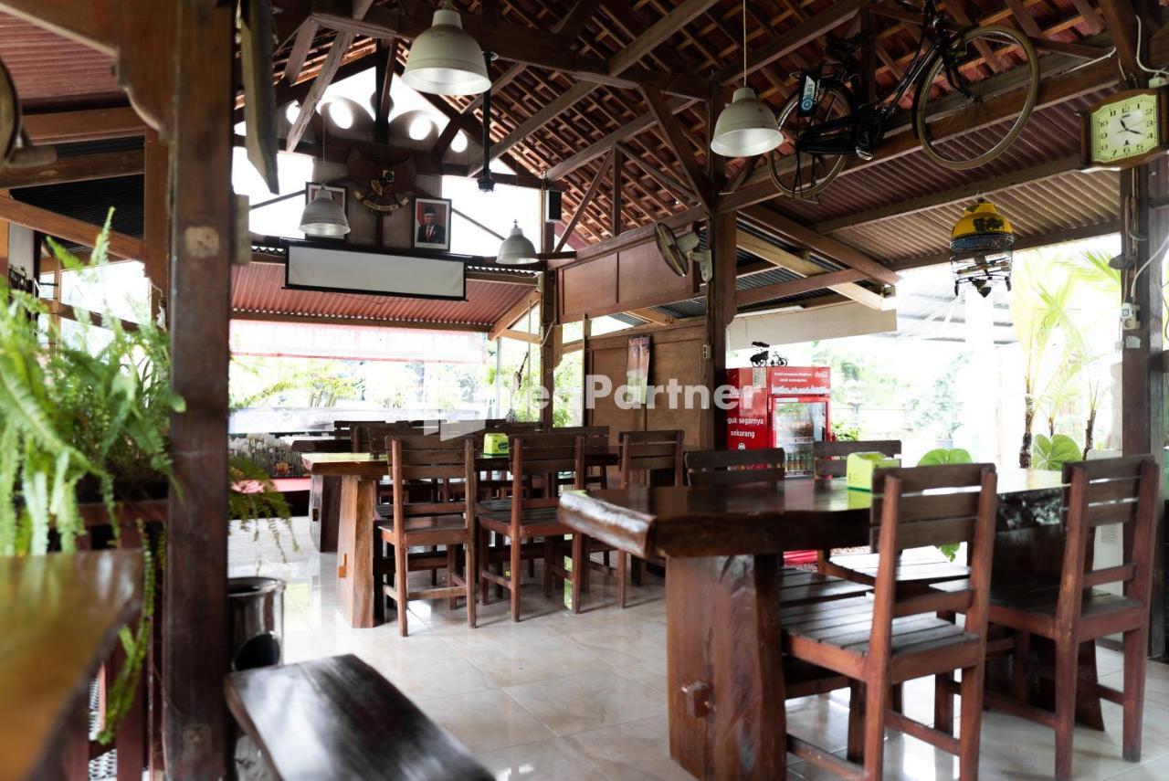 Pondok Kelapa Homestay Lampung Mitra Reddoorz Bandar Lampung Eksteriør billede